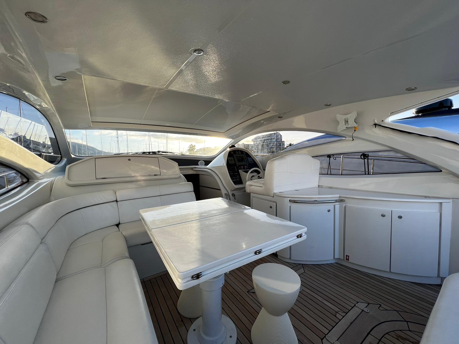 2007 PERSHING 50' 